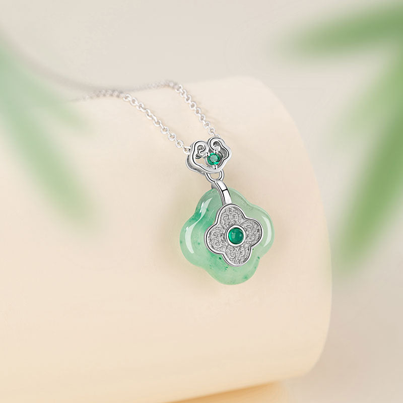 Lucky Clover Sterling Silver 925 Necklace Women's New Chinese Style Natural African Emerald Ruyi Clavicle Chain Auspicious Cloud Lock Pendant