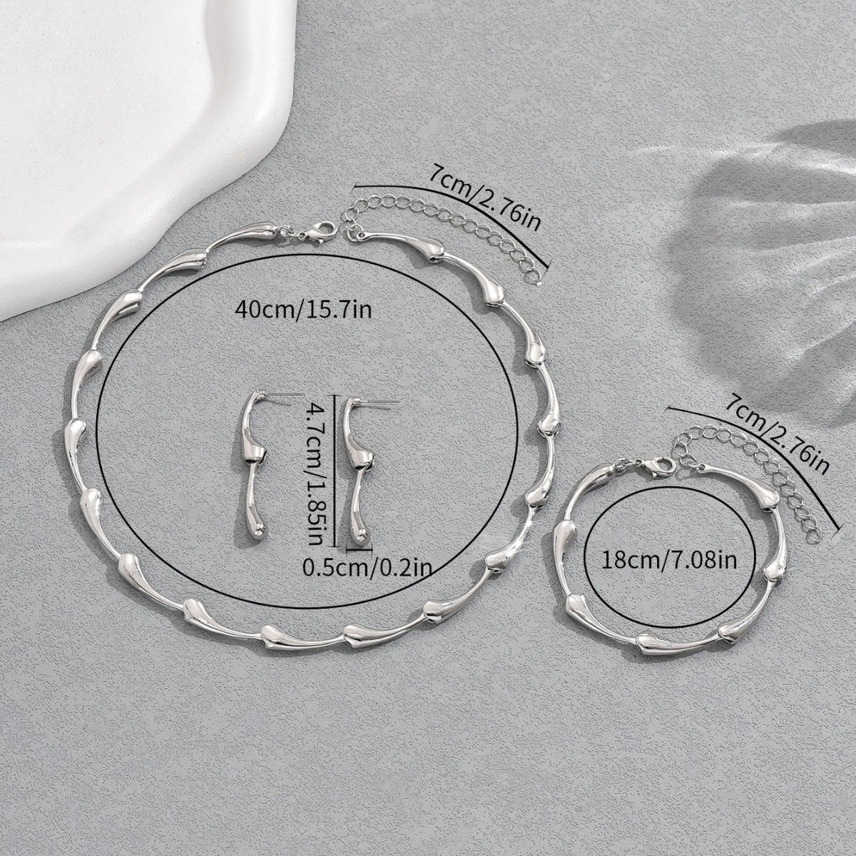 Silver-Tone Droplet Station Jewelry — product image 4