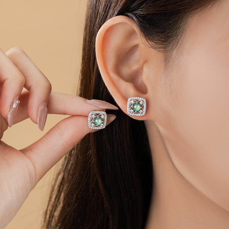 Sterling Silver Clover Stud Earrings – Jade
