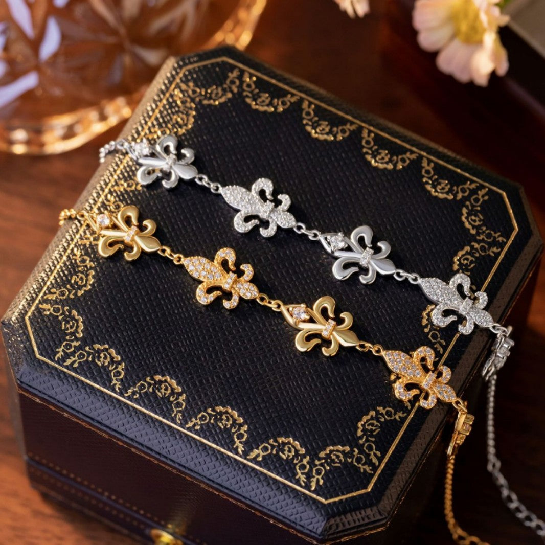 Iris Sterling Silver 925 Bracelet Female Niche Design Light Luxury Zircon Bracelet Ins Style Little Red Book Same Style Bracelet
