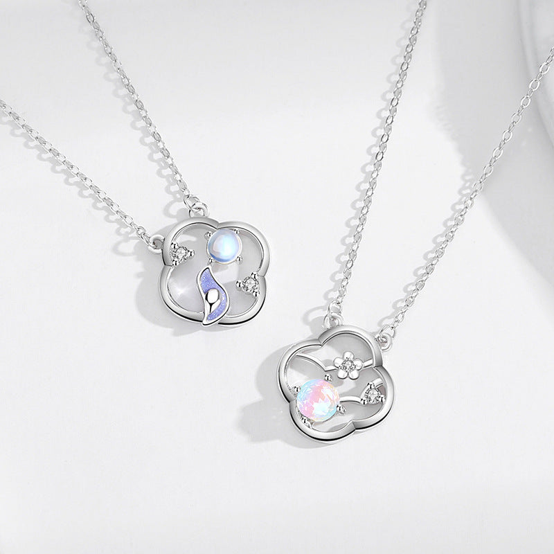 Lucky Clover Sterling Silver 925 Necklace Female Niche Design Light Luxury Flower Bud Clavicle Chain Ins Glass Stone Pendant