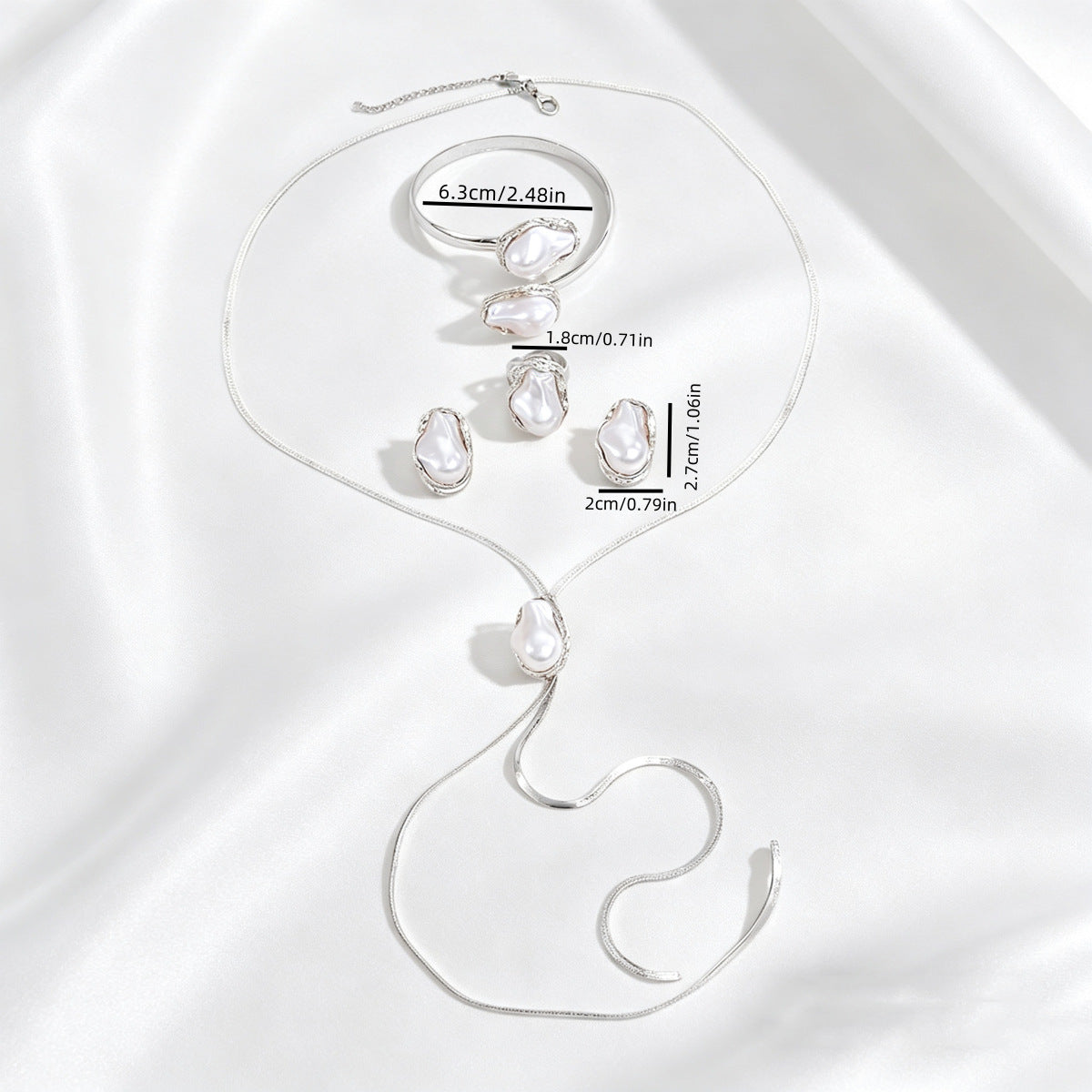 Pearl-Effect Curving Lariat Jewelry — product image 3