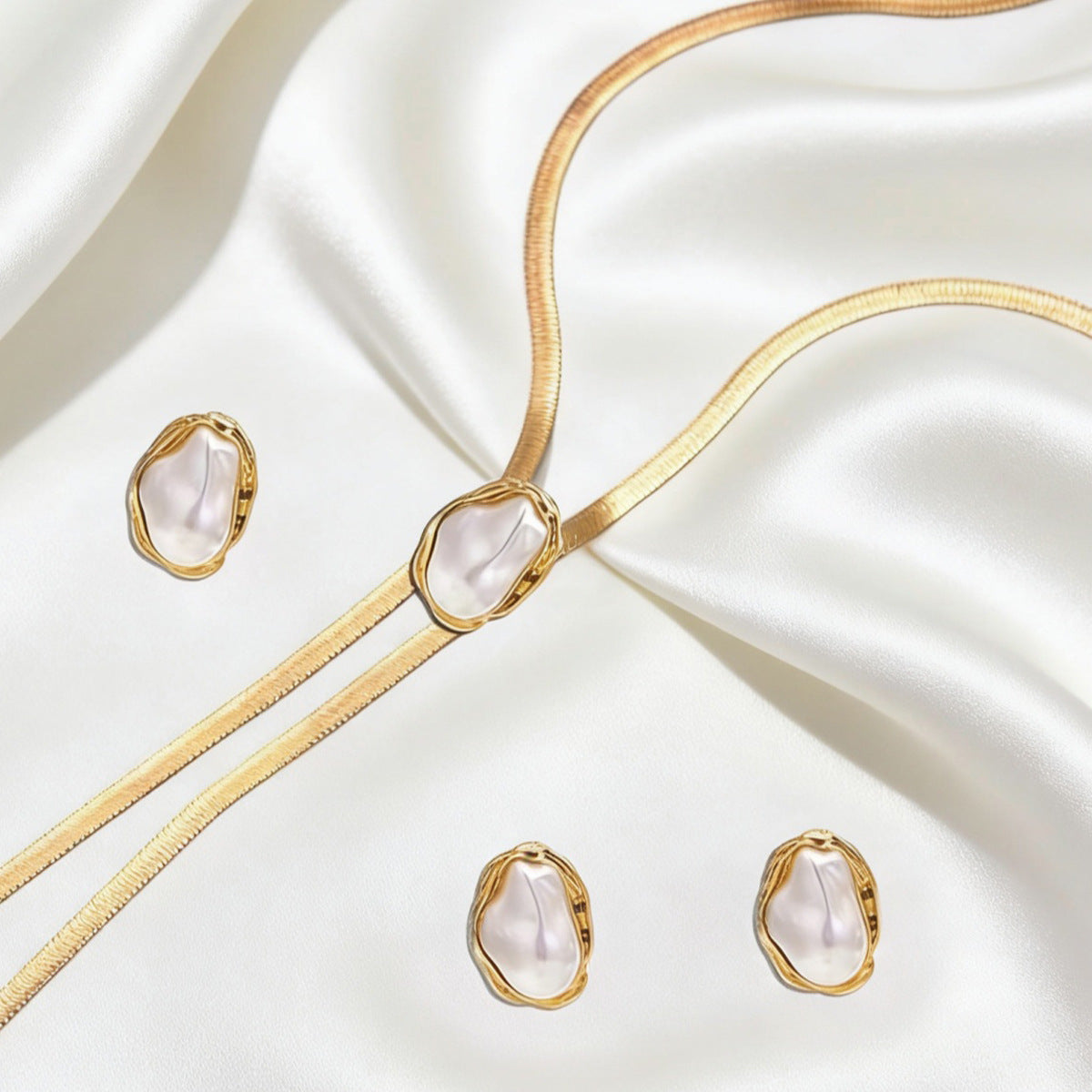 Pearl-Effect Flowing Lariat Jewelry — product image 3