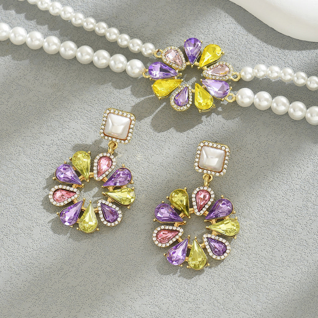 Color-Petal Pearl-Effect Jewelry — product image 3