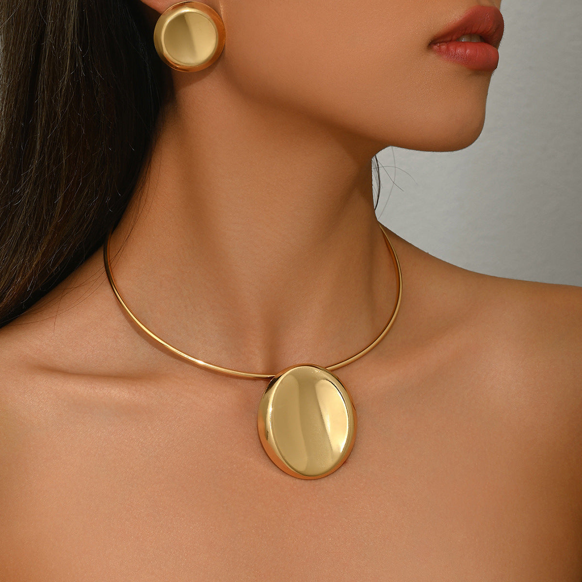 Polished Oval Collar Jewelry — product image 2