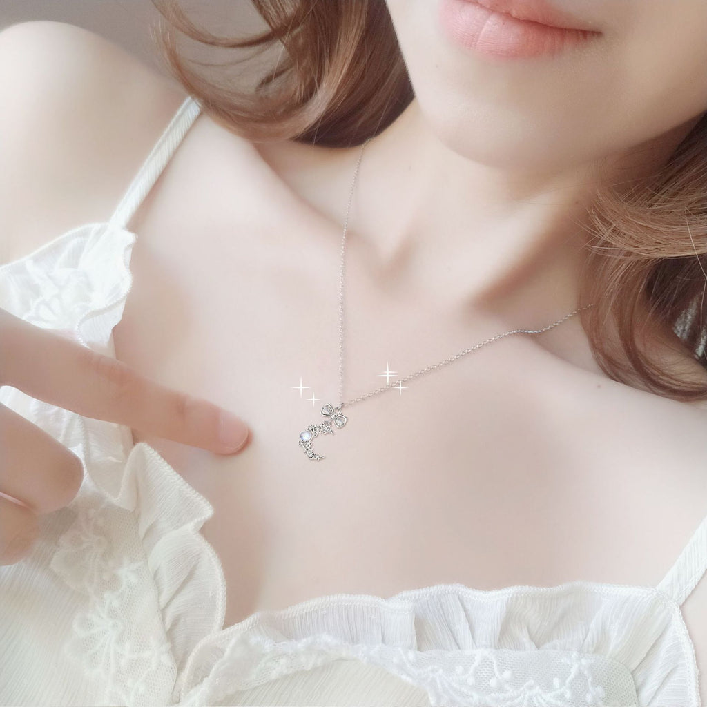 Moon Sterling Silver 925 Necklace Women's Niche Design Light Luxury Bow Clavicle Chain Zircon Moonstone Pendant