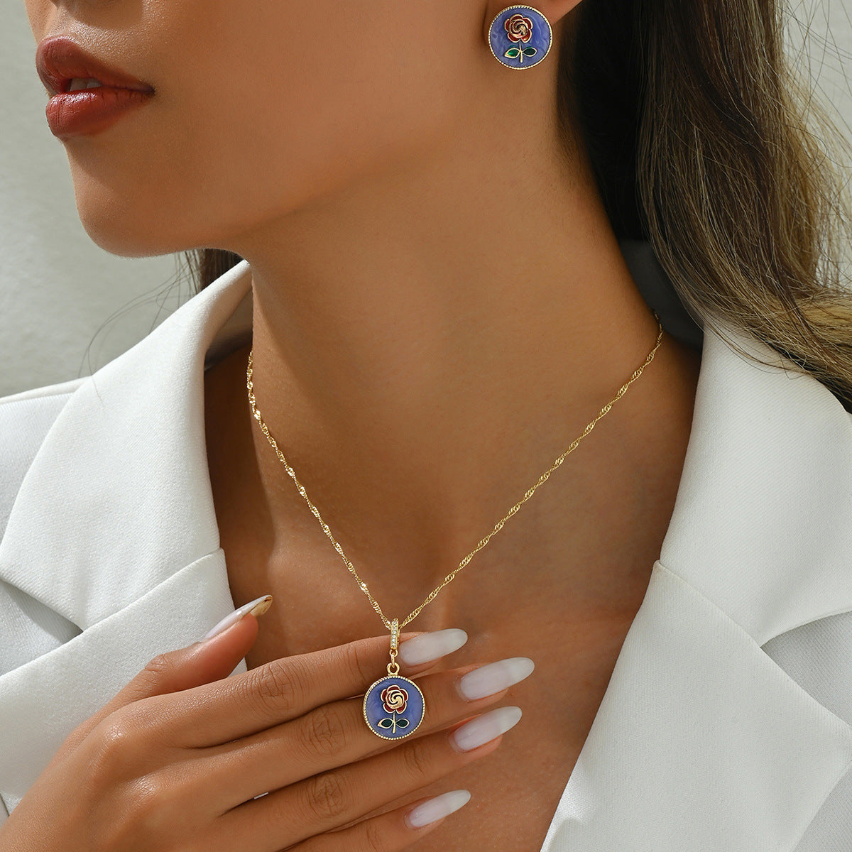 Blue Rose-Detail Disc Jewelry