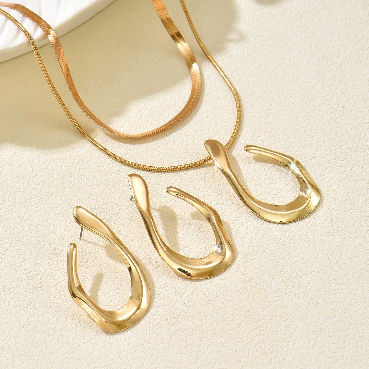 Open Teardrop Layered Jewelry — product image 3