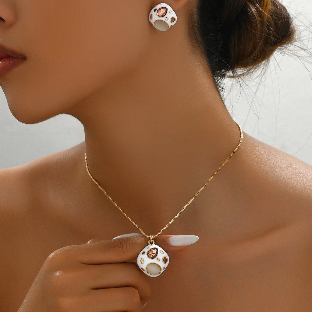 Round Mosaic Pendant Jewelry
