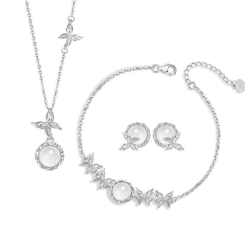Butterfly Sterling Silver S925 Necklace Women's Simple Niche Personality Style Chalcedony Clavicle Chain Irregular Cold Style Pendant