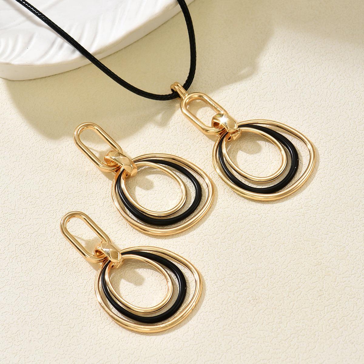 Double-Loop Pendant Jewelry — product image 3