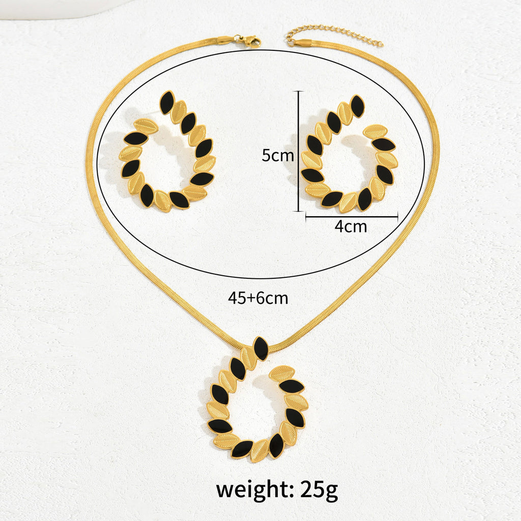 Black Leaf Wreath Jewelry — product image 4