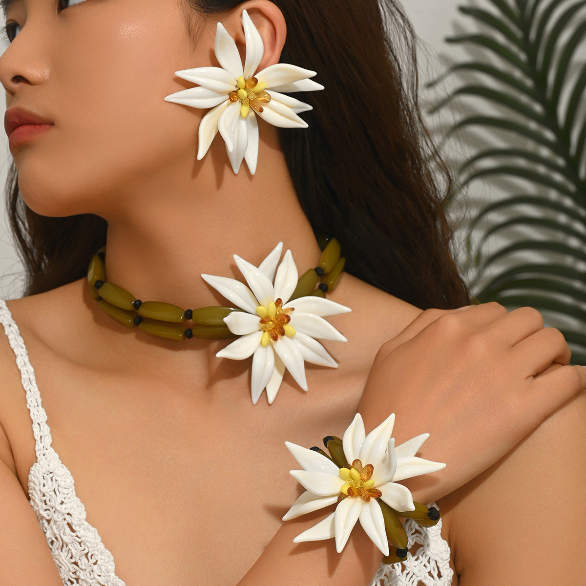 White Flower Statement Jewelry — product image 2