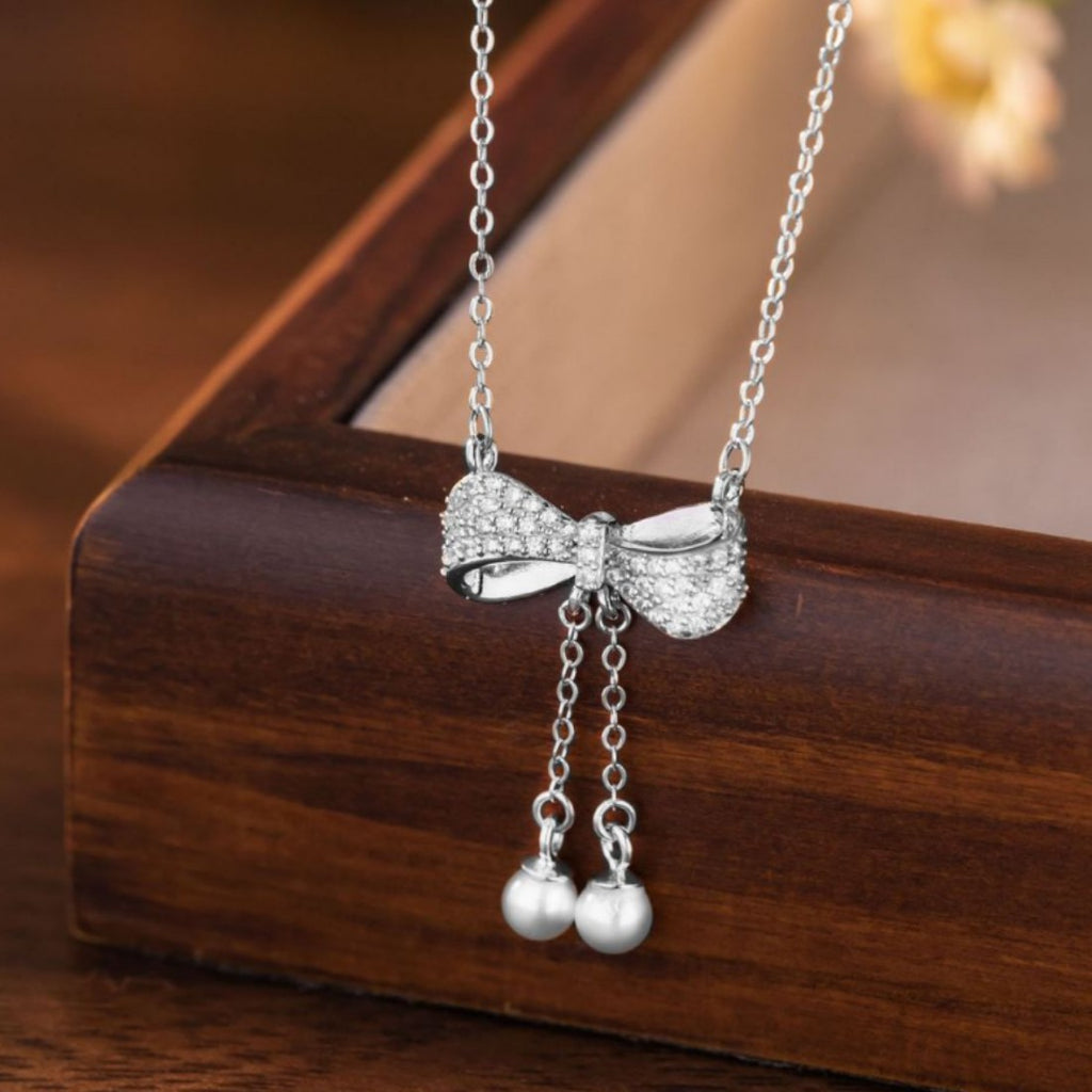 Princess on the Run Sterling Silver 925 Necklace Women's Light Luxury High-Grade Bow Clavicle Chain Shijia Pearl Pendant