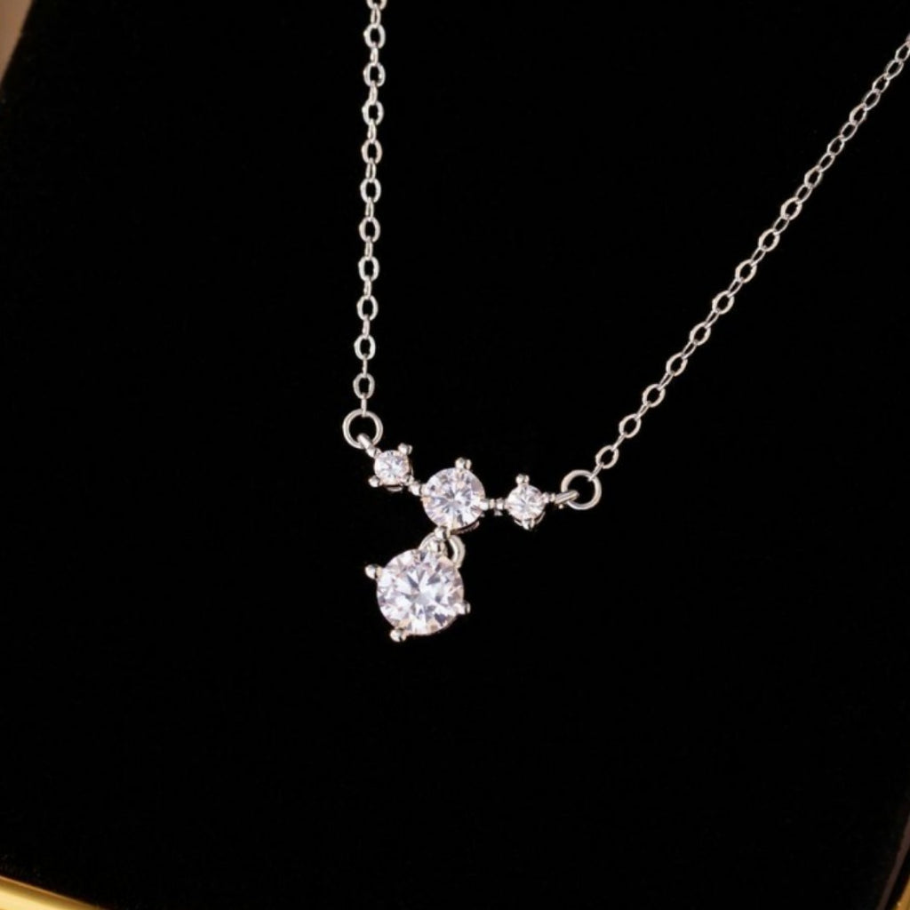Sterling Silver Laurel and Star Necklace – Zircon Accents