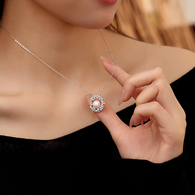 Sterling Silver Snowflake and Teardrop Necklace – Freshwater Pearl
