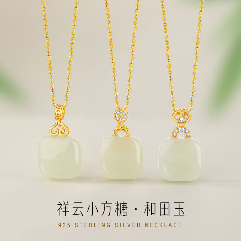 Collana in argento sterling 925 – nuvola e ruyi e giada Hetian