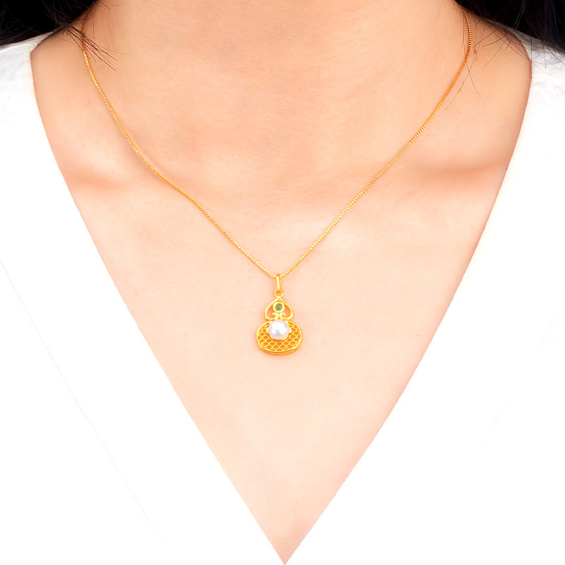 Sterling Silver Necklace – Pearl Detail – openwork detail