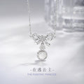 Princess on the Run Sterling Silver S925 Necklace Women's Simple Fashion Small Chalcedony Clavicle Chain Texture Bow Pendant