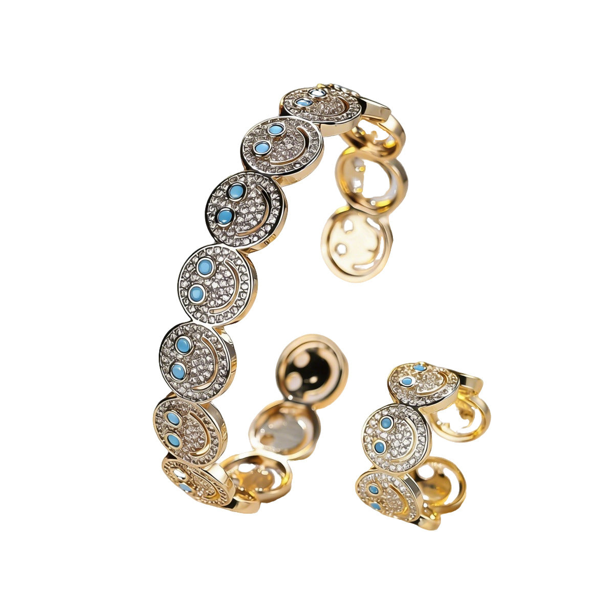Smiley Medallion Jewelry — product image 5