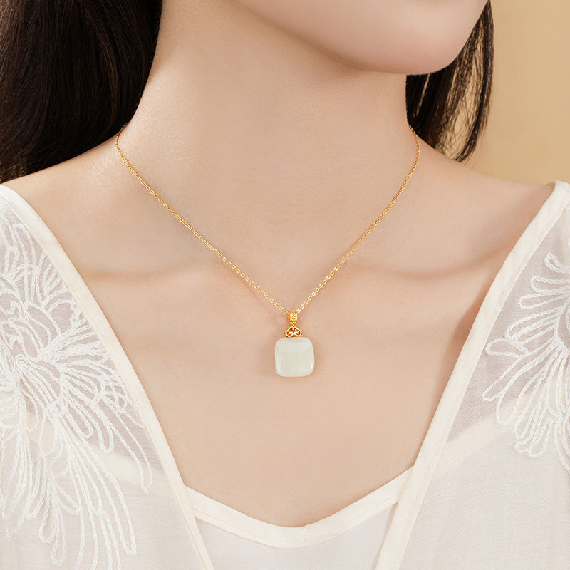 Collana in argento sterling 925 – nuvola e ruyi e giada Hetian