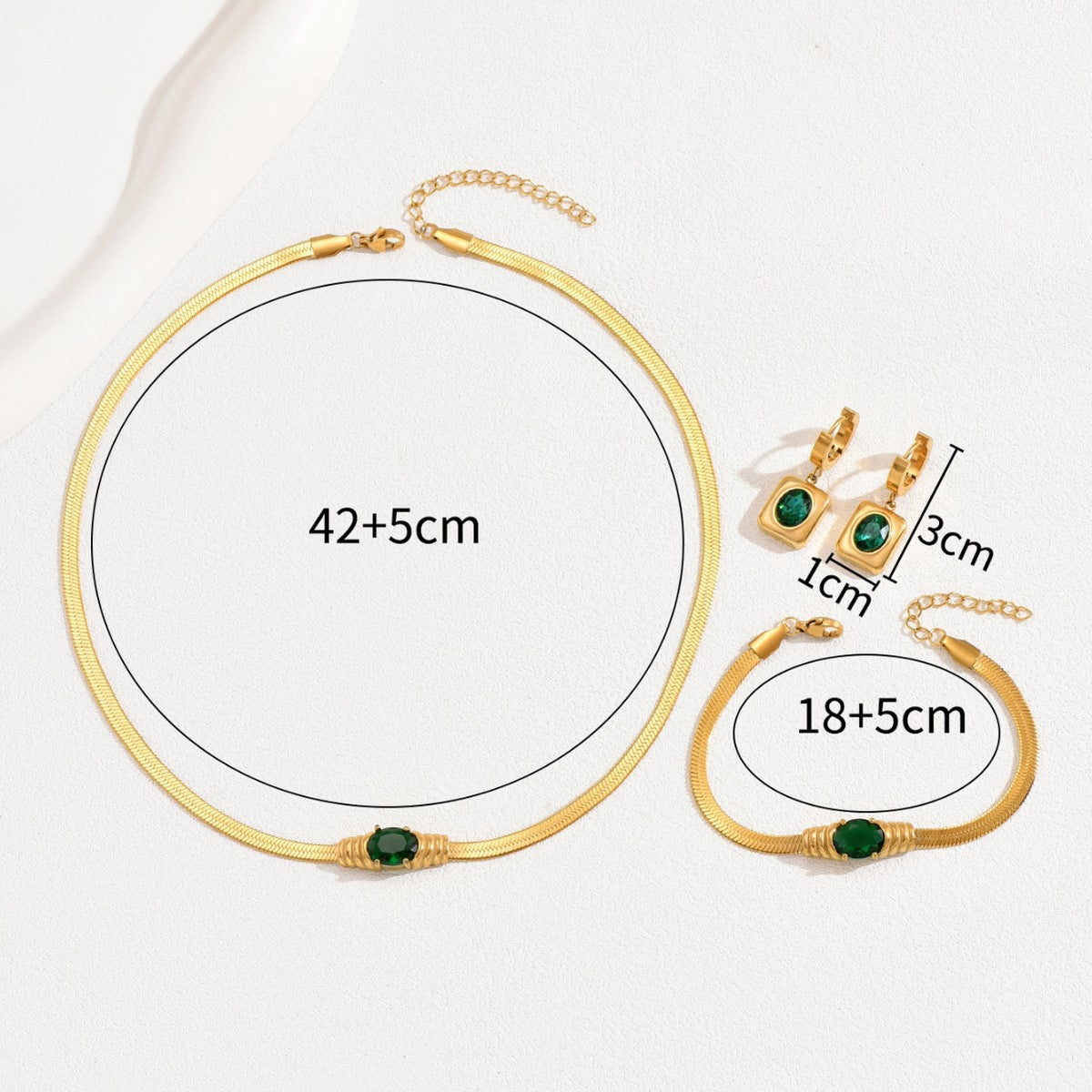 Green Oval Minimal Collar Jewelry — product image 4