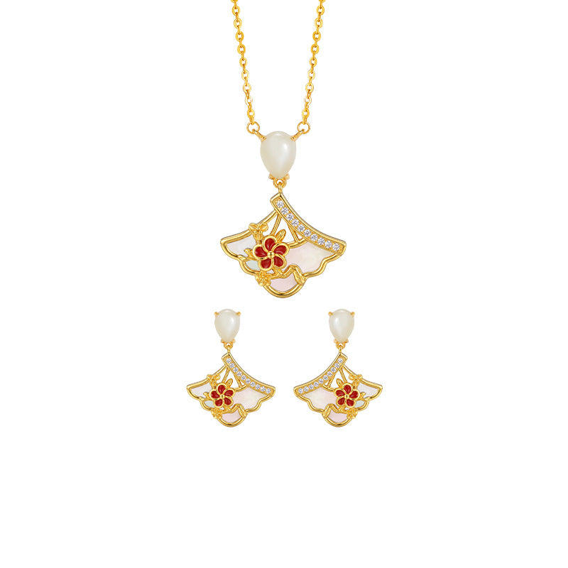 Schmuck aus 925er Sterlingsilber – Blüte und Kleid und Hetian-Jade