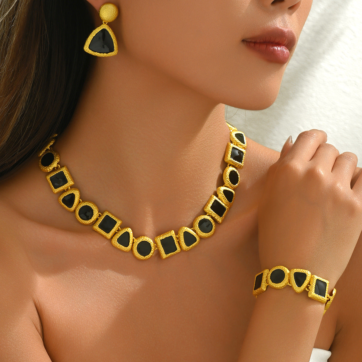Black Rectangle Collar Jewelry — product image 2