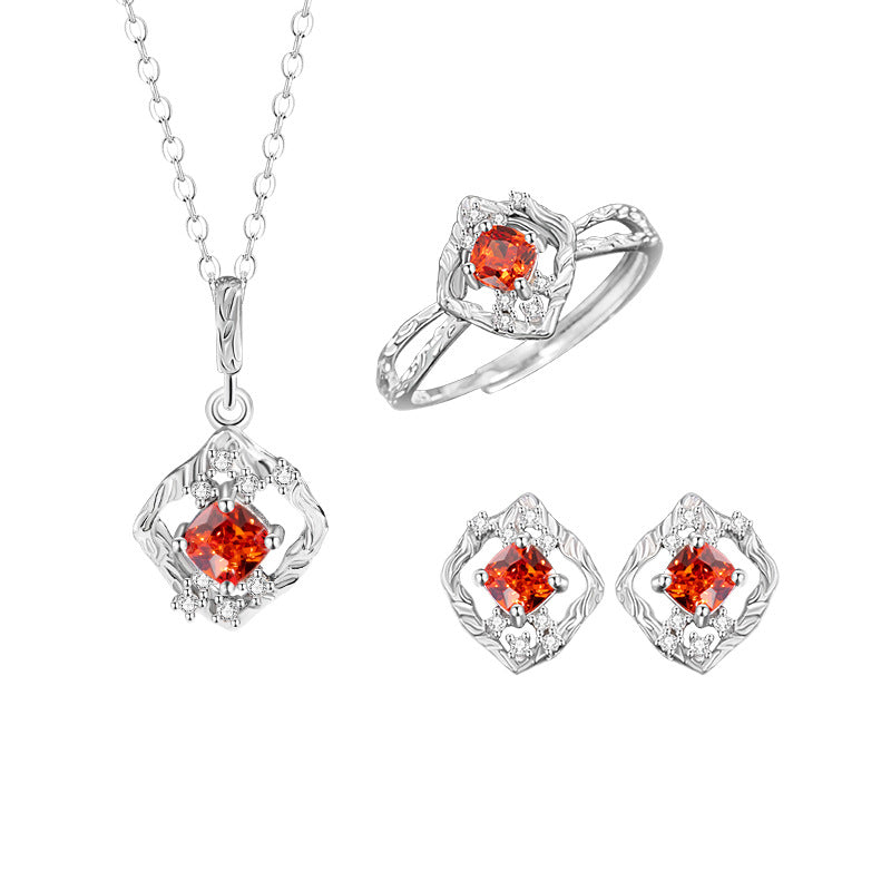 Fantasy Heart Sterling Silver 925 Necklace Niche Design Light Luxury Square Sugar Ice Flower Clavicle Chain Ins Style Love Pendant