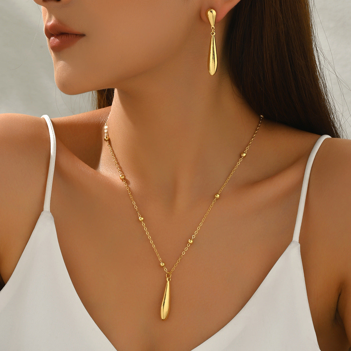 Fine Beaded Teardrop Jewelry