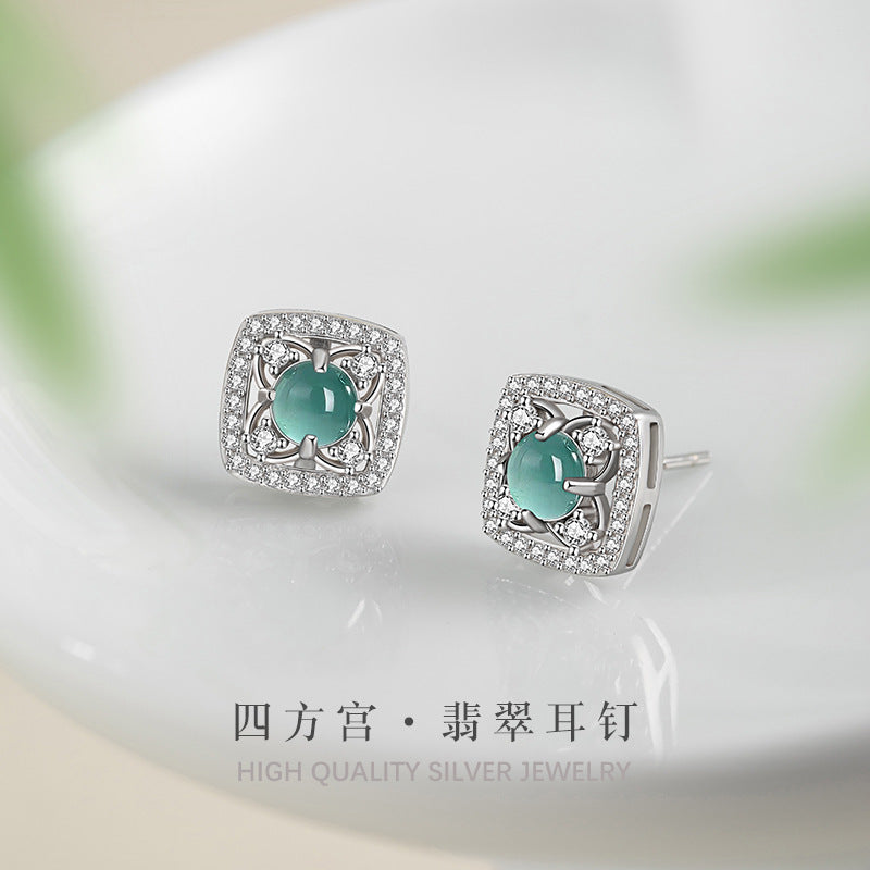 Sterling Silver Clover Stud Earrings – Jade