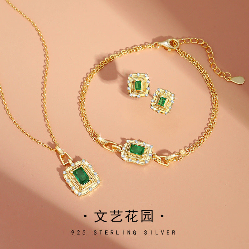 Square Sugar Sterling Silver 925 Necklace Female Niche Design Light Luxury Emerald Zircon Clavicle Chain Ins Style Square Pendant