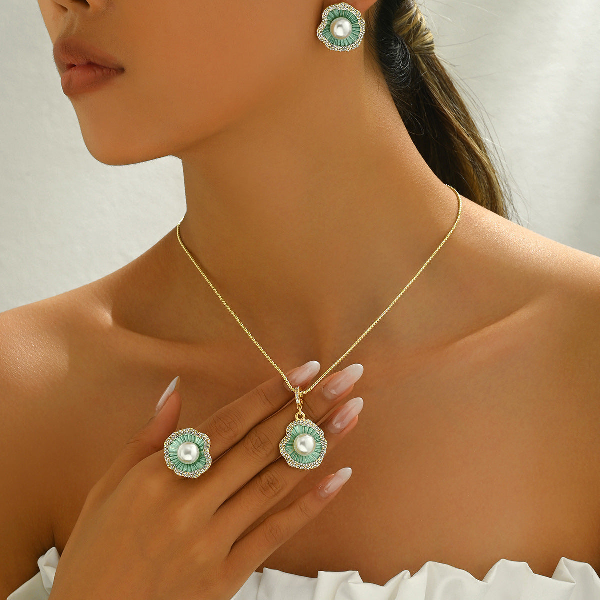 Green Floral Halo Jewelry