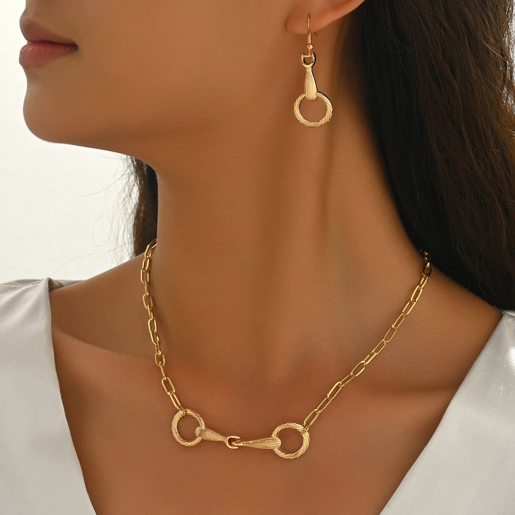 Linked Ring and Bar Jewelry — product image 2