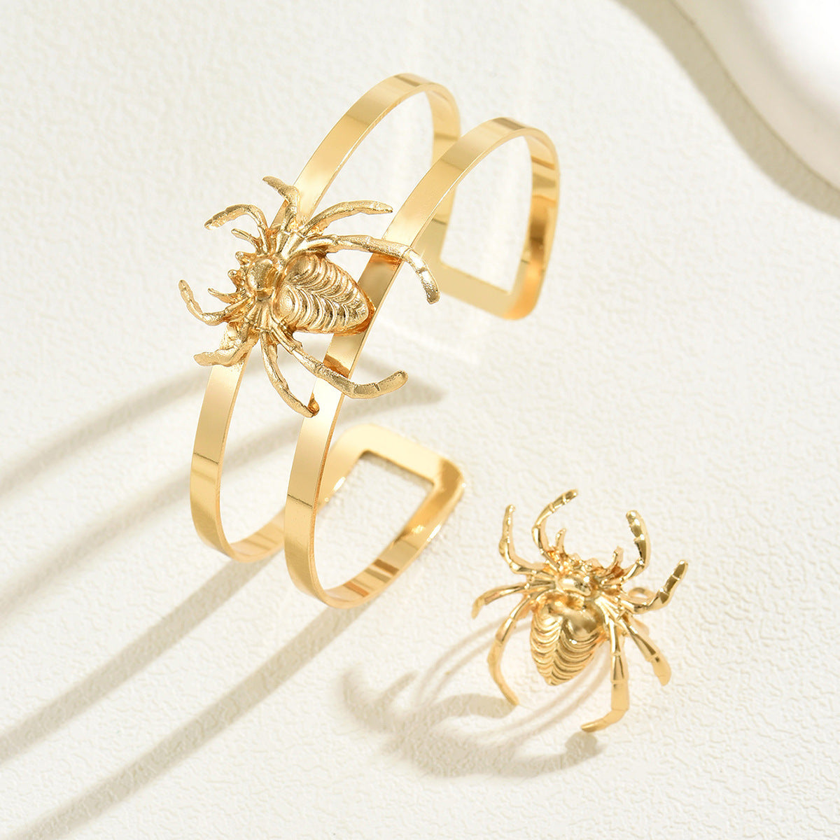 Sweeping Snake Cuff Jewelry — product image 2